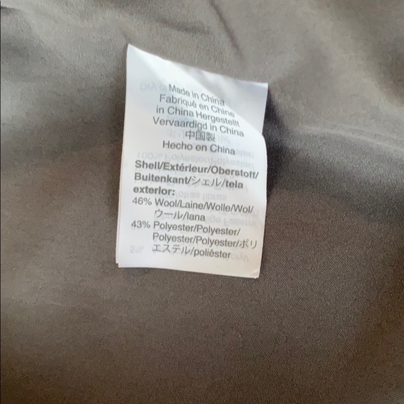 Warm, wool 3/4 length petite coat - Picture 8 of 8